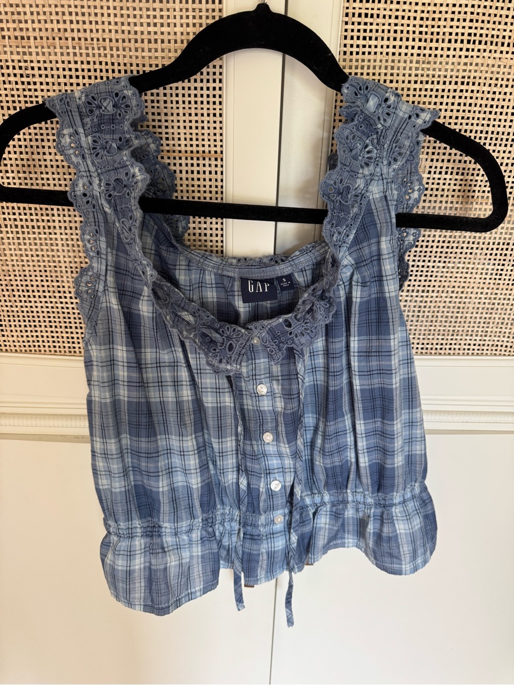 GAP Blue Plaid Eyelet-Trim Sleeveless Camisole
